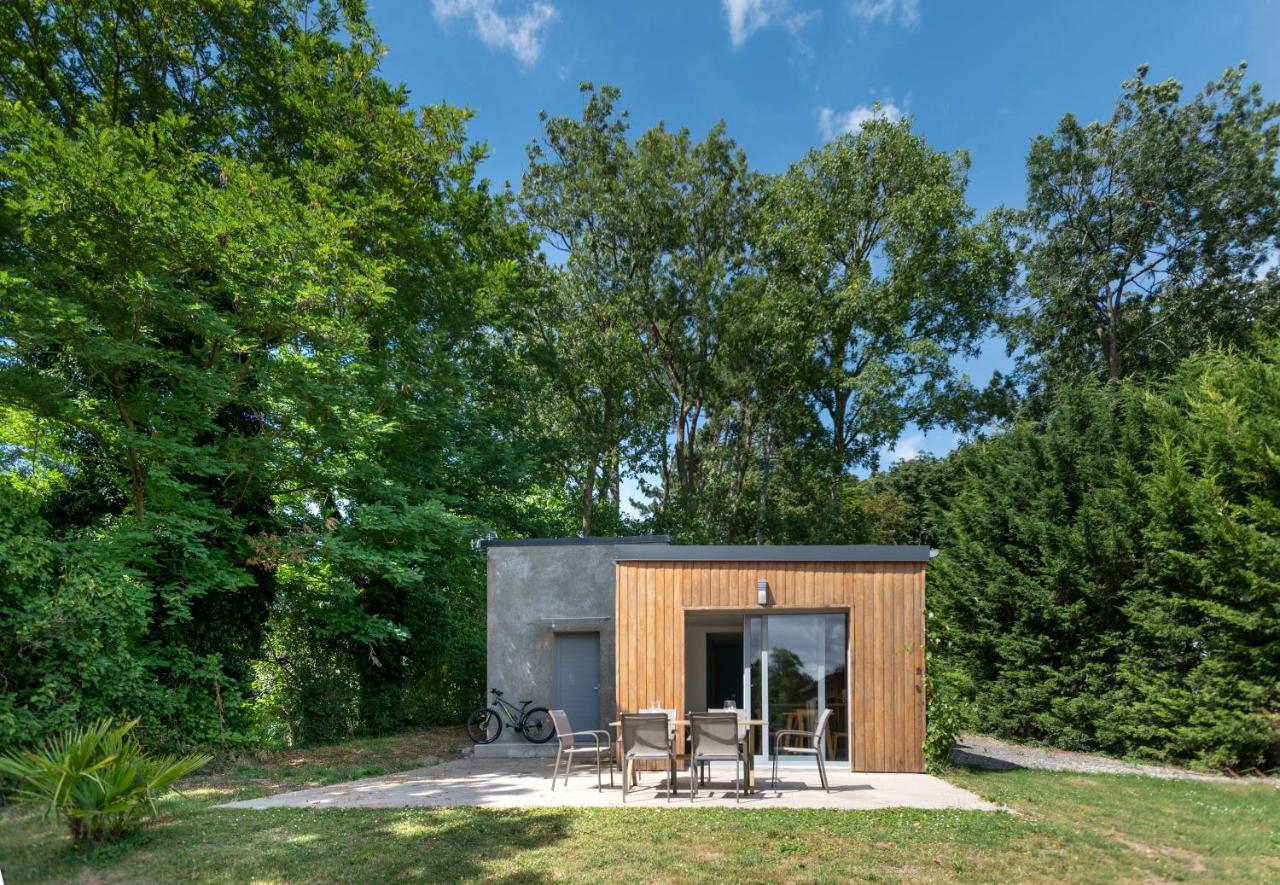 Le Chalet Airaines Экстерьер фото